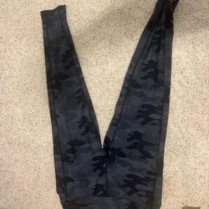 Black and Gray Camouflage Leggings